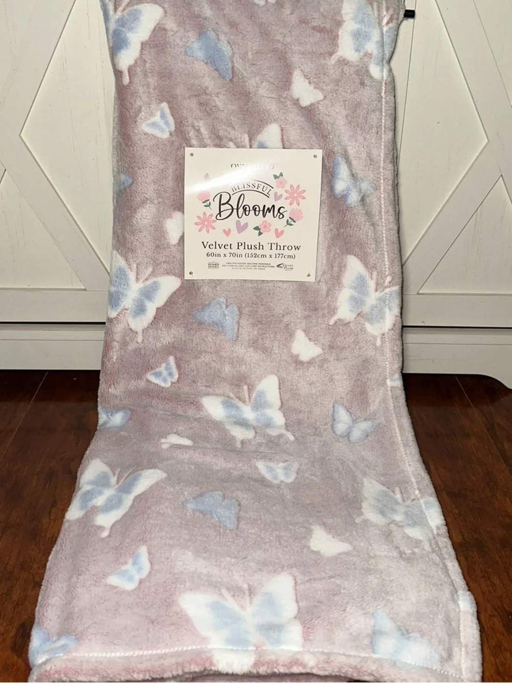 Bloom Butterfly Embossed Velvet Plush Throw Blanket